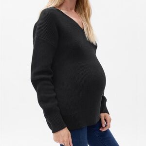 Gap maternity v-neck ribbed sweater
